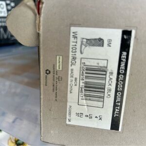 Original women’s black knee size 6 boots